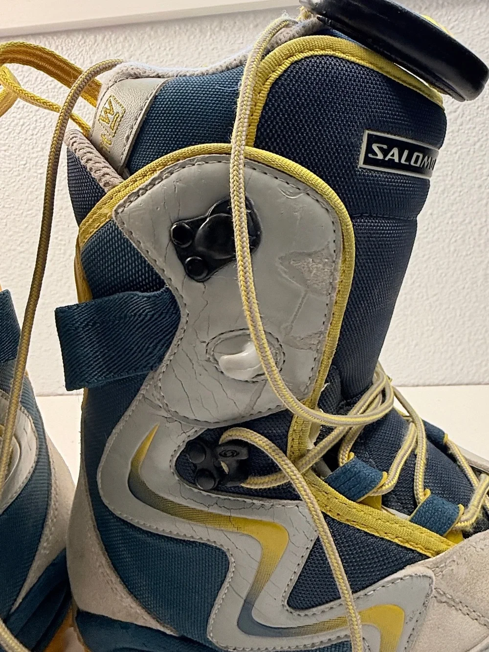 Salomon Kiana Snowboard Boots Womens US 7.5 Blue Gray Quicklace All Mountain